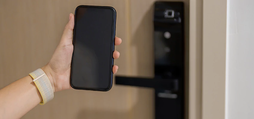 Keypad Wifi Locks Repair And Installation in Bell, CA