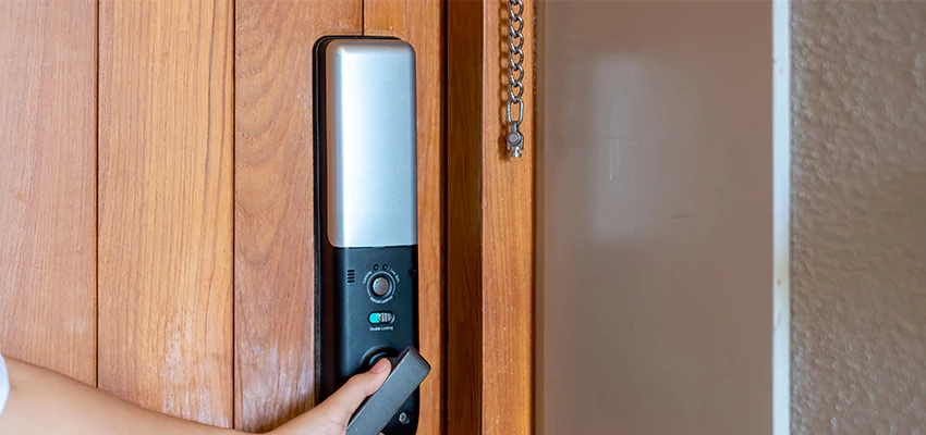 Home Security Electronic Locks Upgrades in Bell, CA