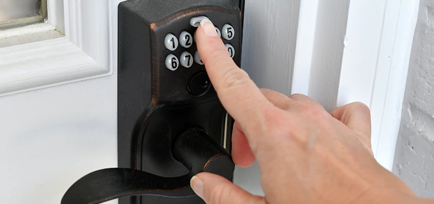 High Security Digital Door Lock in Bell, California